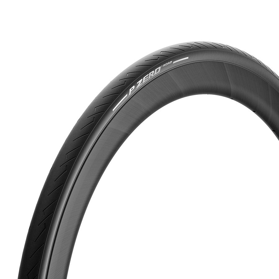 P ZERO Road-Black-28-622