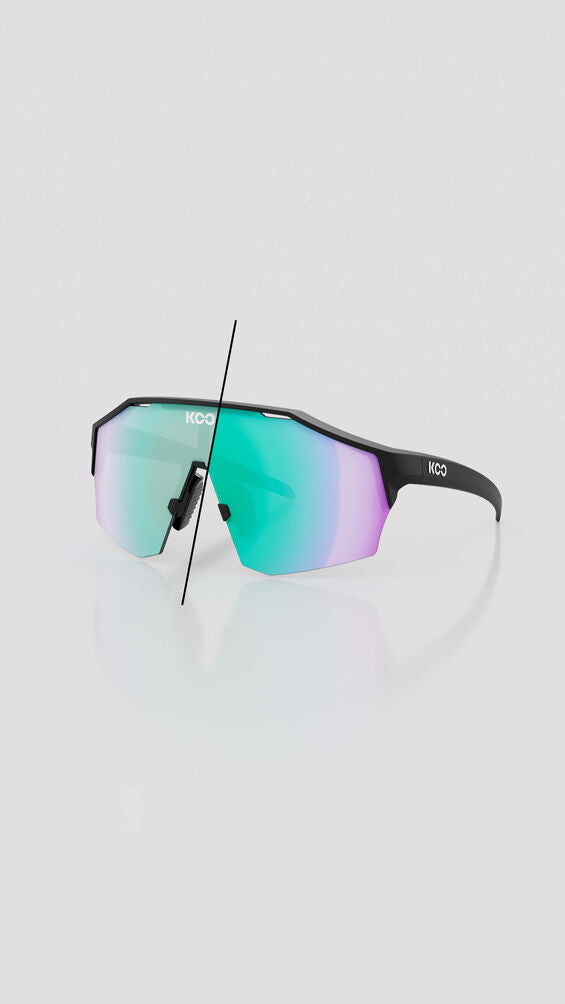 KOO Alibi Black Matt / Photochromic Green Mirror