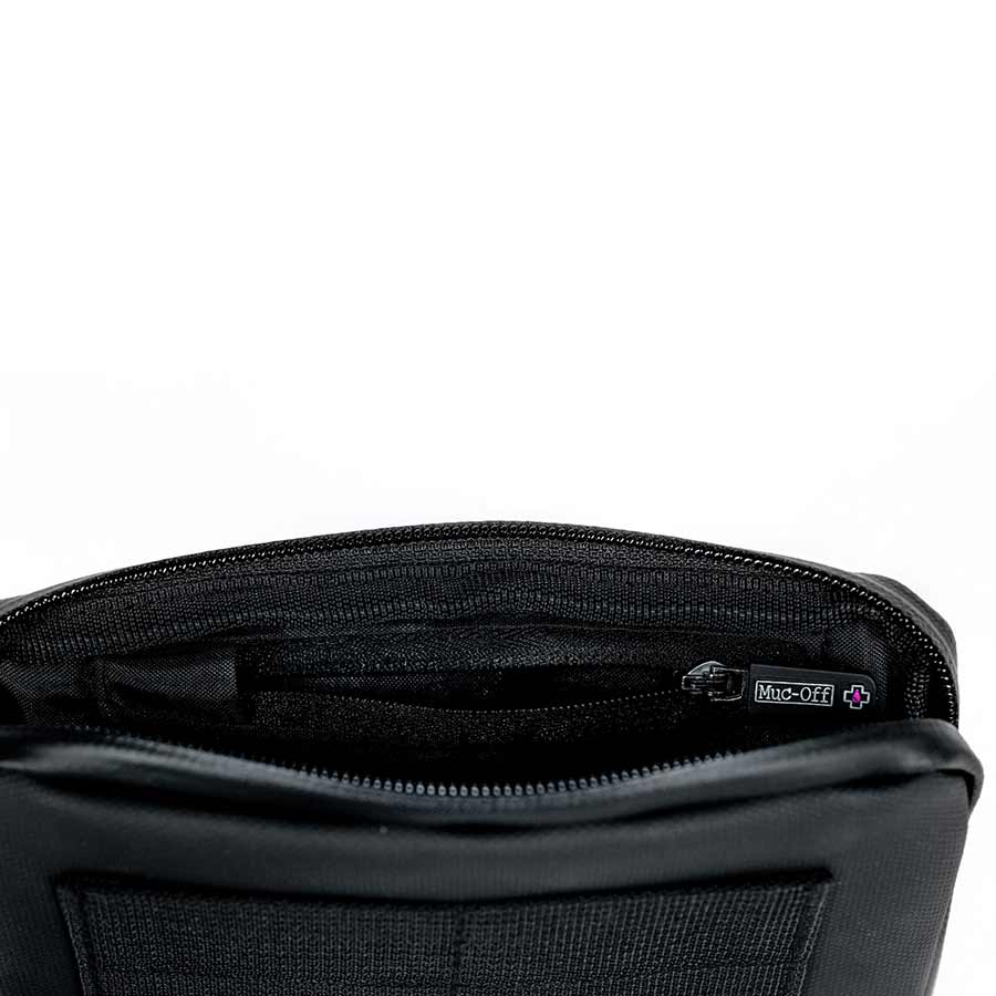 Rainproof Essentials Case