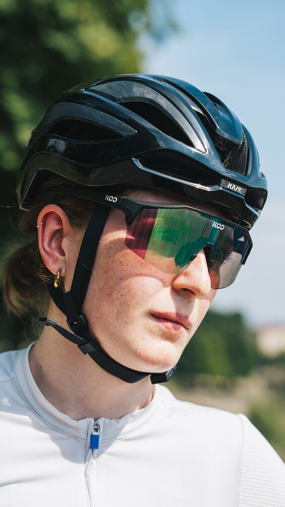 KOO Alibi Black Matt / Photochromic Green Mirror