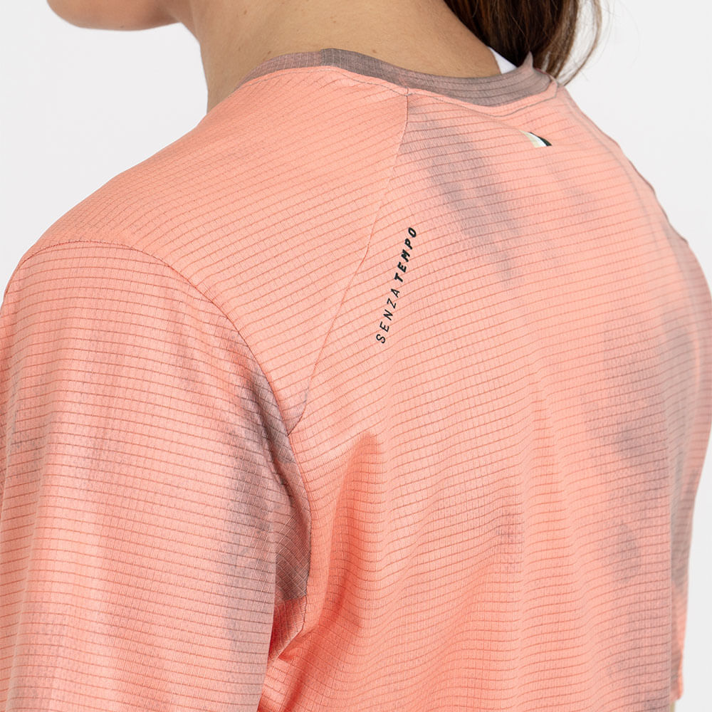 WOMEN'S MOISTURE CORAL SHORT SLEEVE RUNNING T-SHIRT