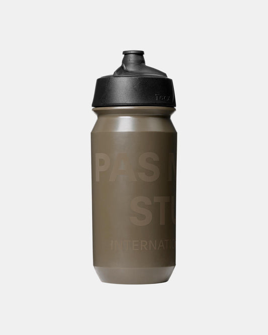 Pas Normal Studios LOGO Bidon MUD One Size