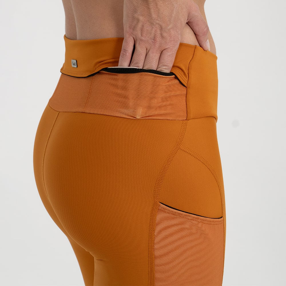 WOMEN'S TITAN 2.0 CARROT RUNNING SHORTS