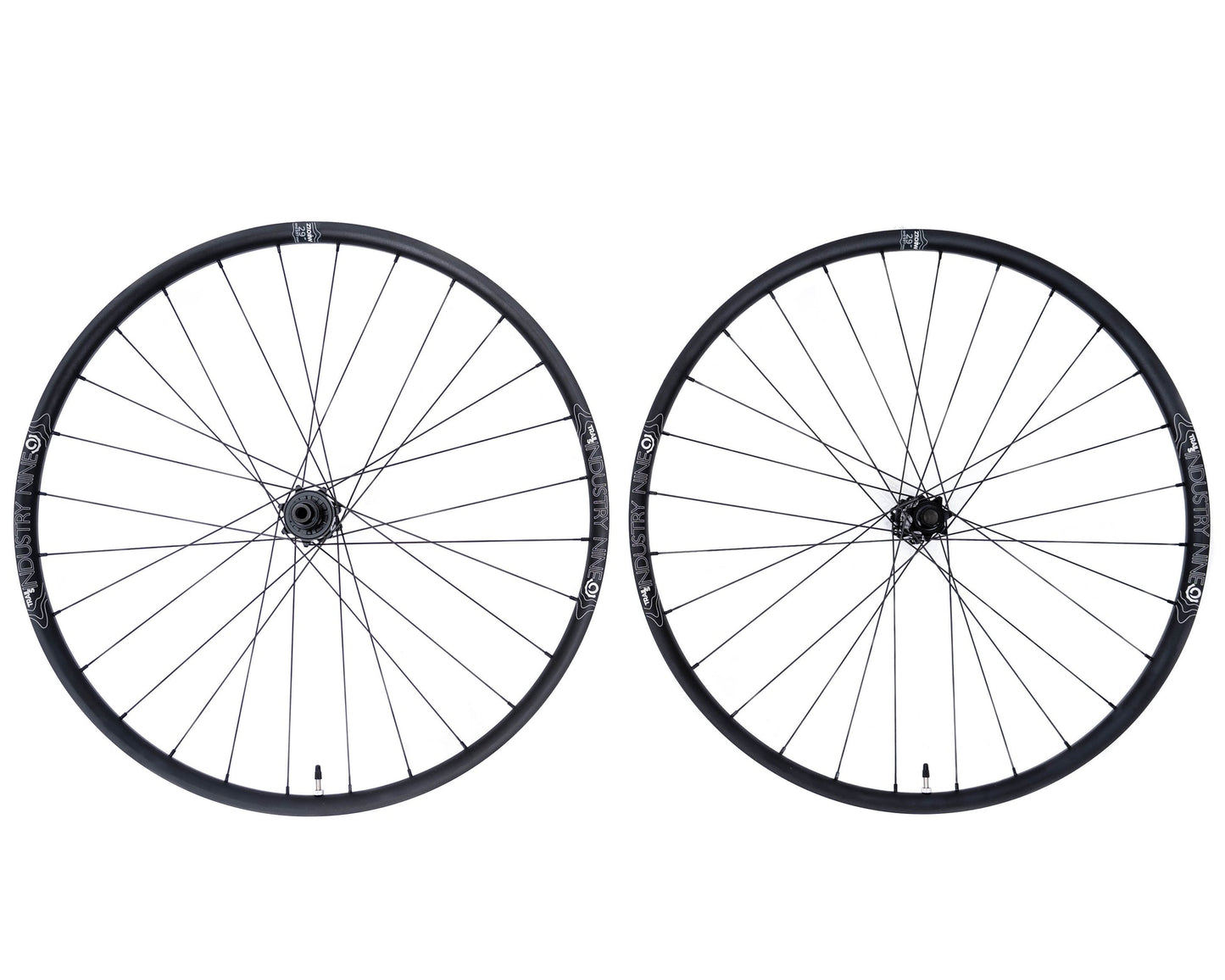 INDUSTRY NINE Hydra - Trail-S - 29" - Wheelset - Black Hub - Black Spokes 15x110 - 12x148 - XD