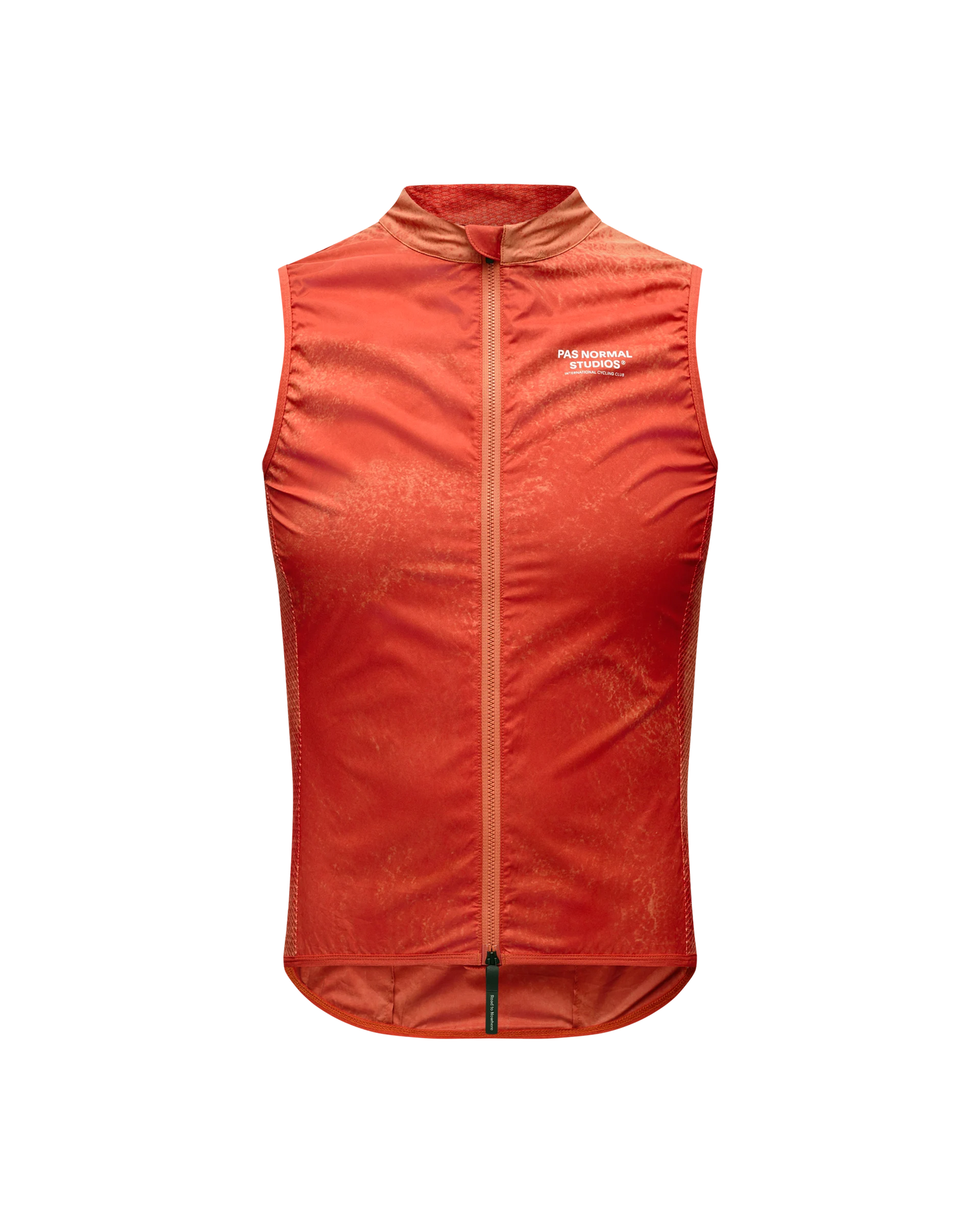 Pas Normal Studios Men's Mechanism Stow Away Gilet Hibiscus Orange