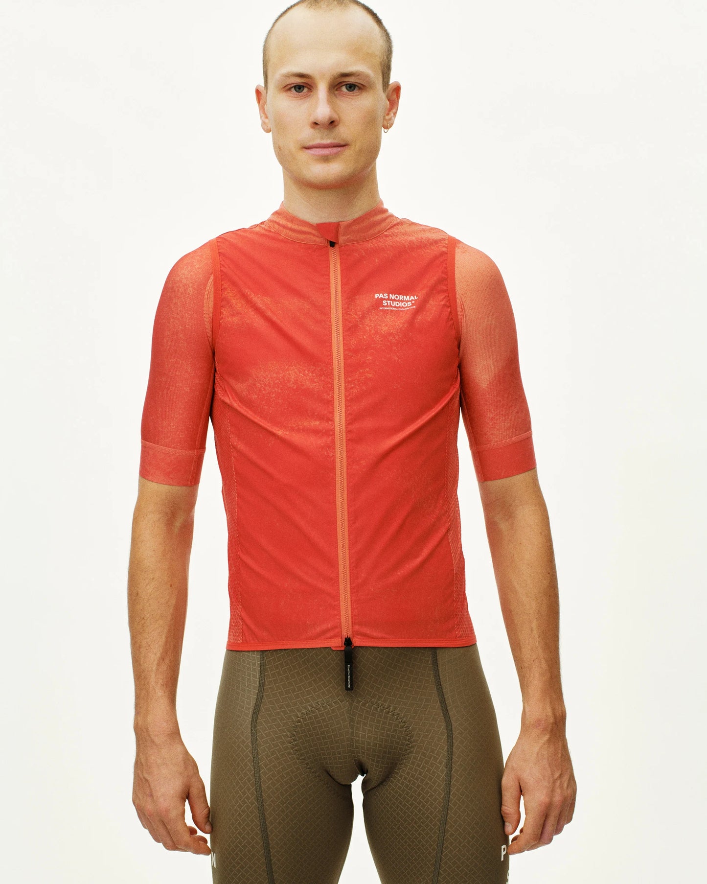 Pas Normal Studios Men's Mechanism Stow Away Gilet Hibiscus Orange